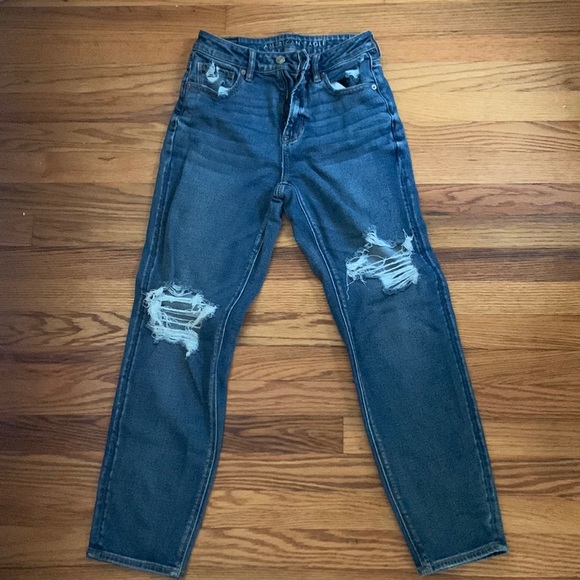 American Eagle Outfitters Denim - American Eagle Outfitters Mom Straight Jeans